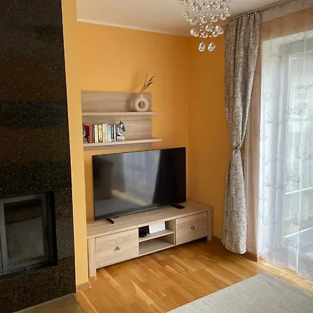 Cozy 2 Bedroom Apartment In Paernu 아파트 *