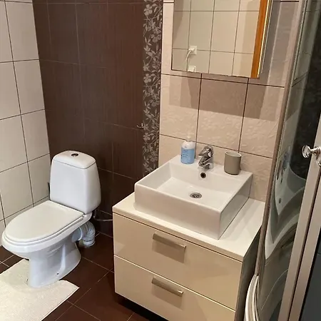 Cozy 2 Bedroom Apartment In Paernu 아파트